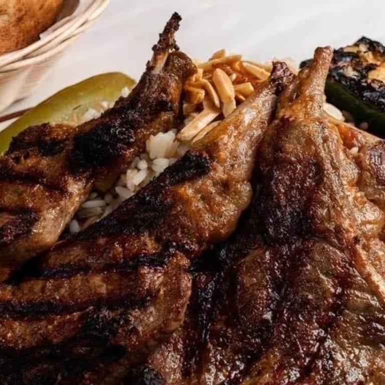 Tender Lamb Chops: A Mediterranean Delight